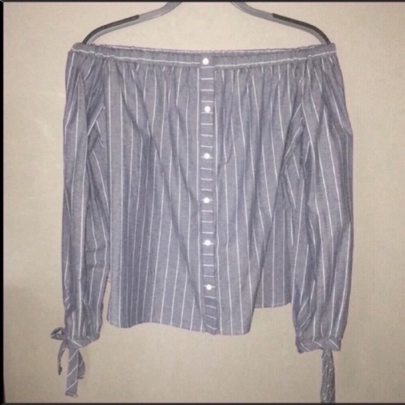 *NEW* Nordstrom Off The Shoulder Top - Picture 1 of 5